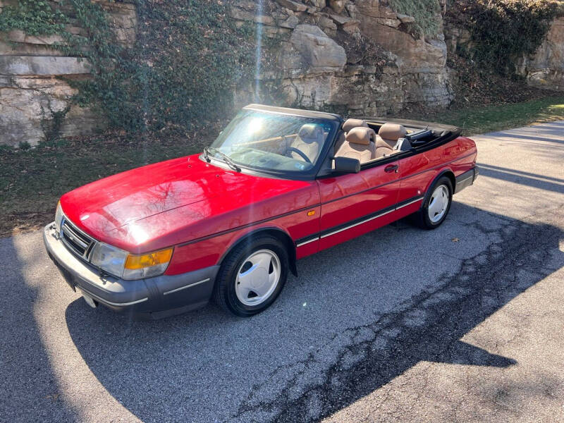 1994 Saab 900 for sale at Bogie's Motors in Saint Louis MO