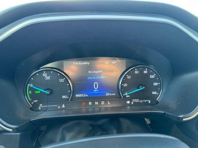 2021 Ford Escape Hybrid SE