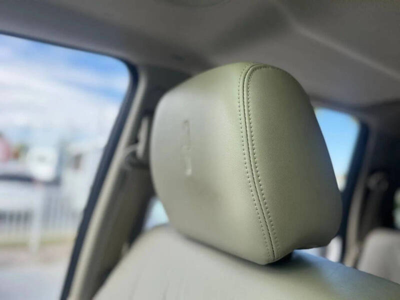 2011 Lincoln Navigator