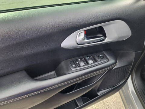 2020 Chrysler Pacifica Touring