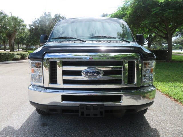 2013 Ford E-Series E-150 XLT