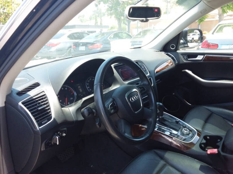 2012 Audi Q5 2.0T quattro Premium Plus