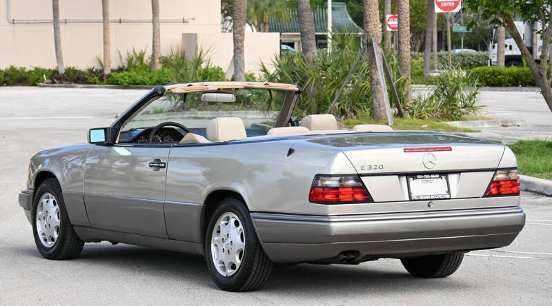 1995 Mercedes-Benz E-Class E 320