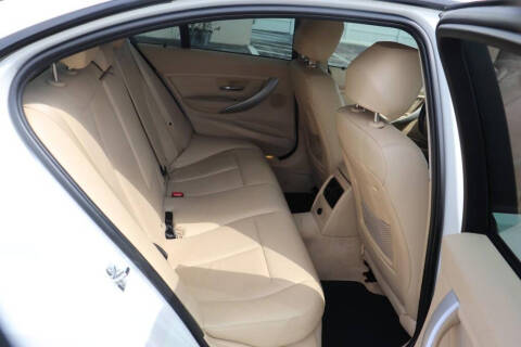 2012 BMW 3 Series 328i