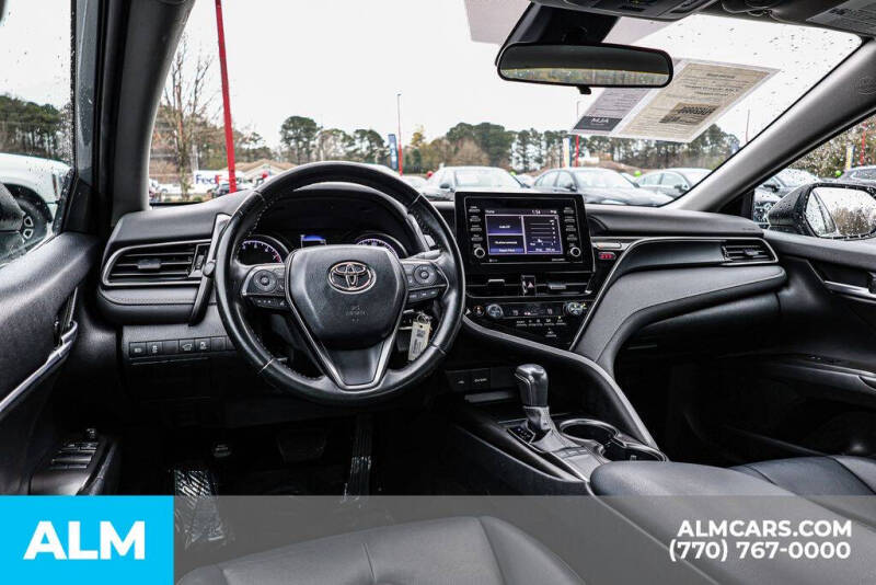 2023 Toyota Camry SE