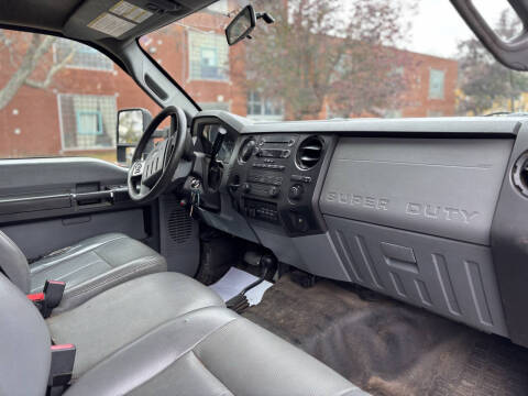 2012 Ford F-350 Super Duty XL