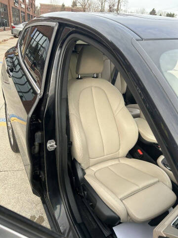 2022 BMW X2 xDrive28i