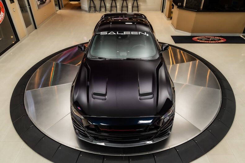 2022 Ford Mustang