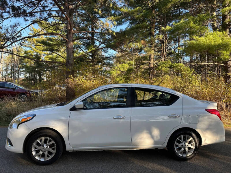 2018 Nissan Versa
