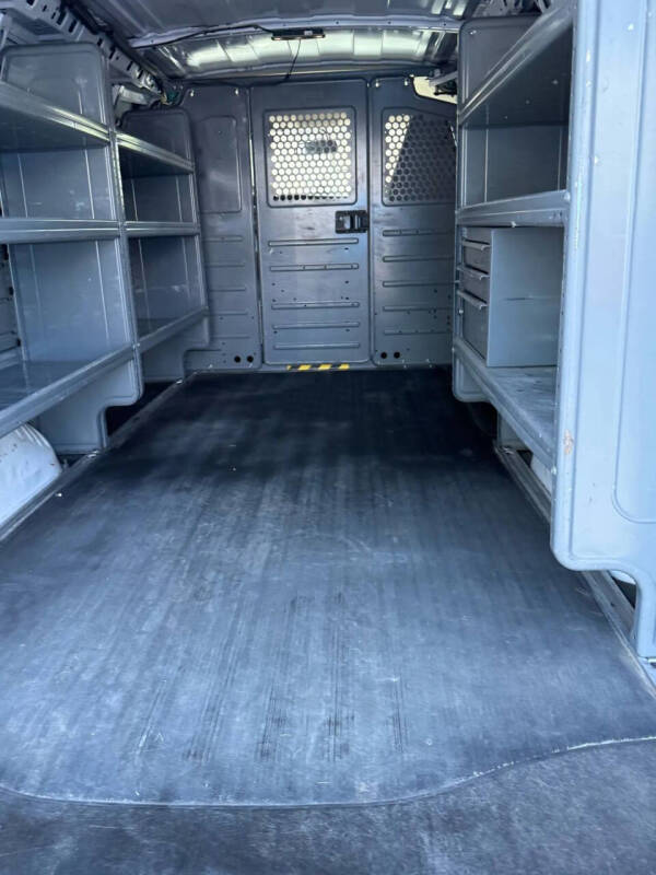 2016 Chevrolet Express 2500