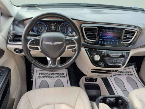 2017 Chrysler Pacifica