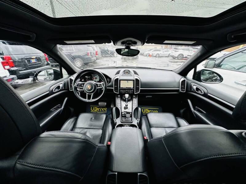 2015 Porsche Cayenne S