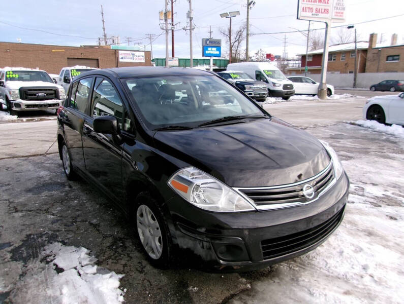 2012 Nissan Versa 1.8 S