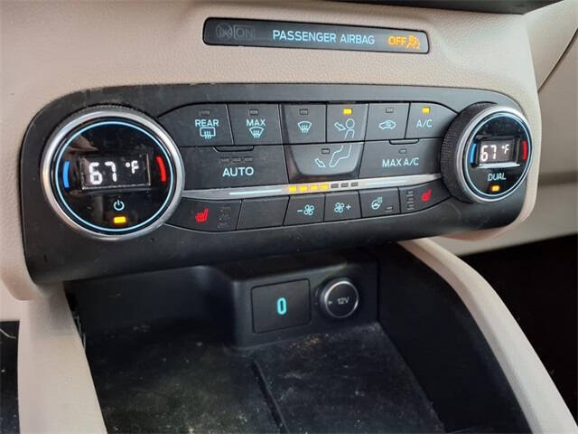 2020 Ford Escape Titanium