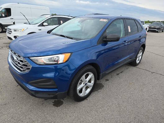 2021 Ford Edge SE's photo