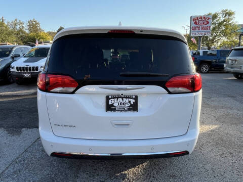2017 Chrysler Pacifica Touring Plus