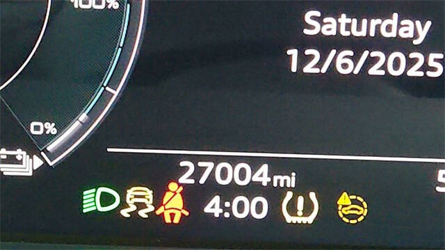 2022 Audi e-tron quattro Premium Plus