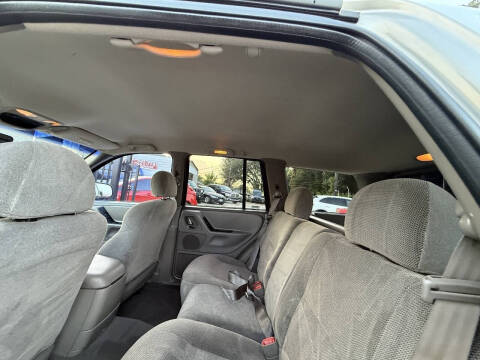2000 Jeep Grand Cherokee Laredo
