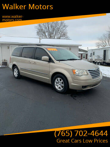 2009 Chrysler Town and Country for sale at Walker Motors in Muncie IN