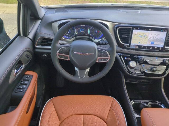 2026 Chrysler Pacifica Pinnacle