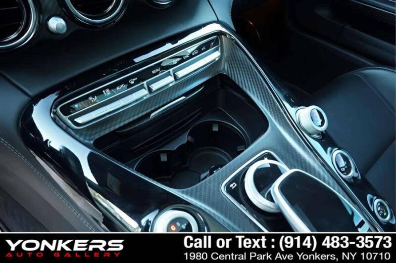 2017 Mercedes-Benz AMG GT