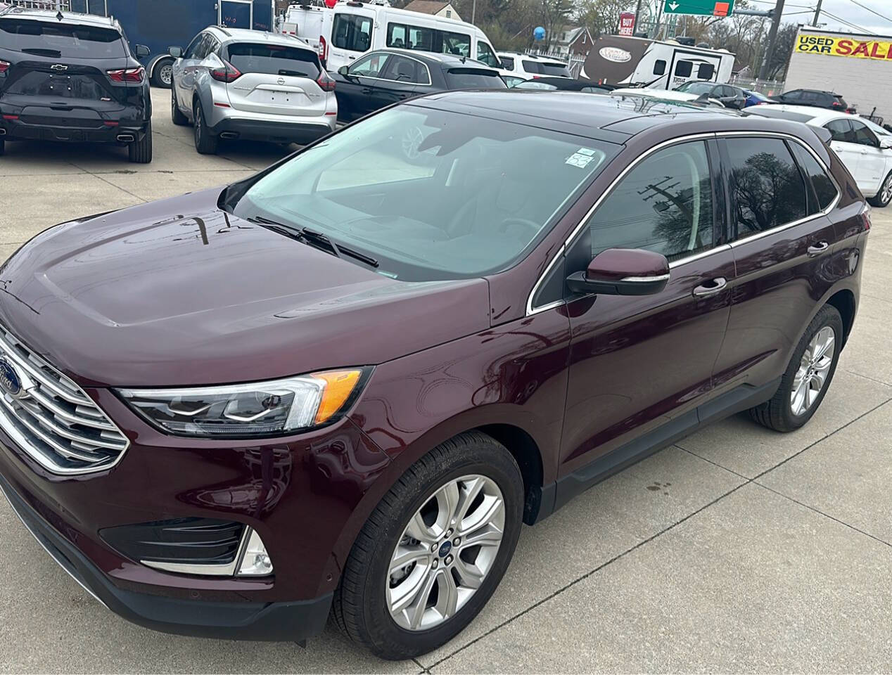 2020 Ford Edge for sale at VIP Motor Sales in Hazel Park, MI