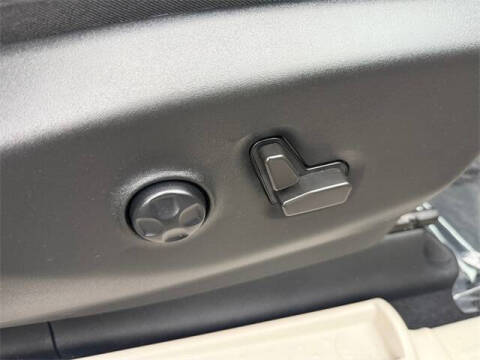 2022 Chrysler Pacifica Hybrid Limited