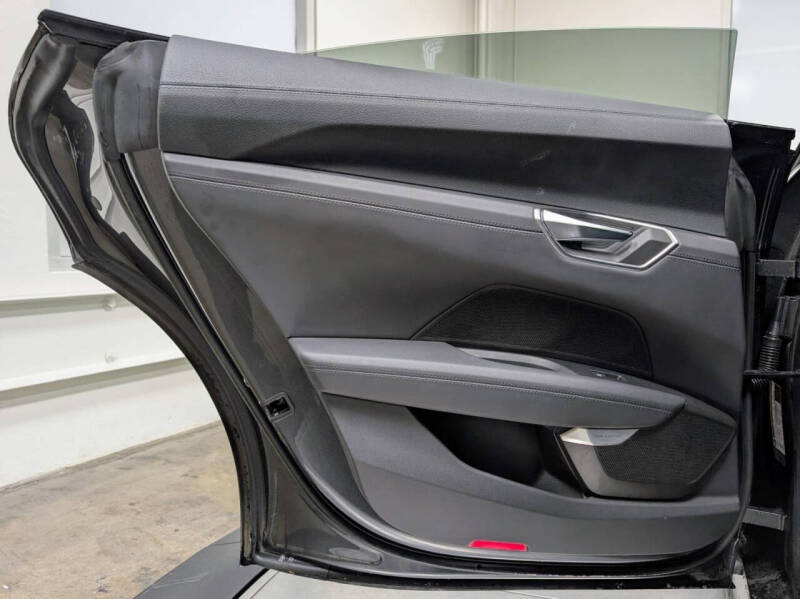 2023 Audi e-tron GT quattro Premium Plus