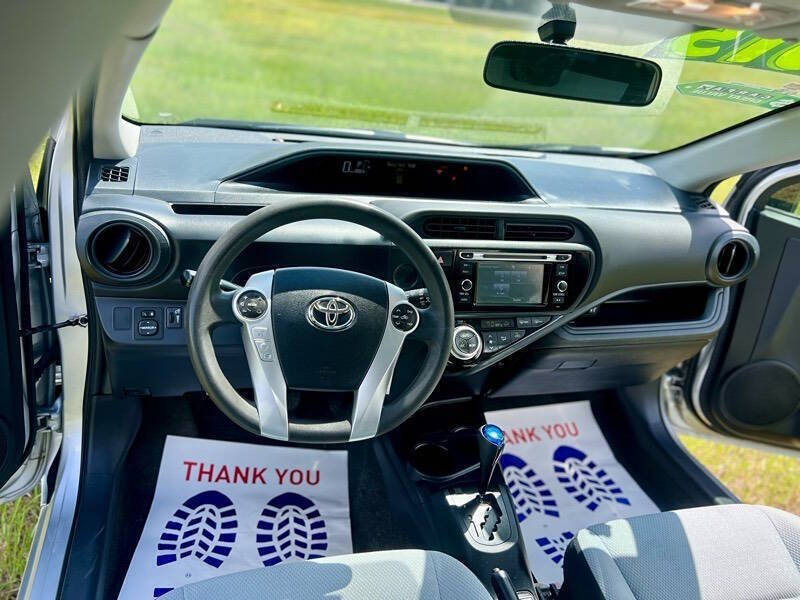 2015 Toyota Prius c Four