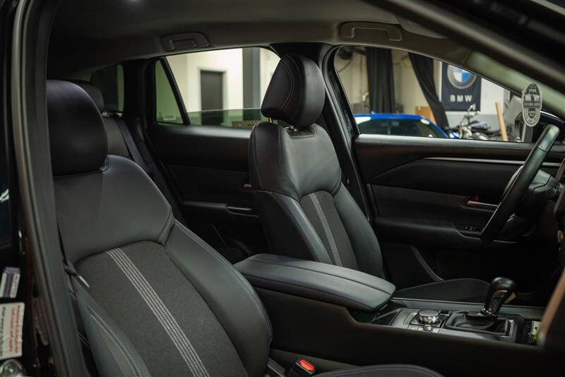 2025 Mazda CX-50 2.5 S Preferred