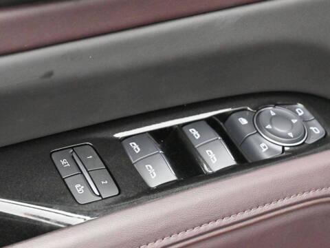 2024 Cadillac Escalade Premium Luxury Platinum