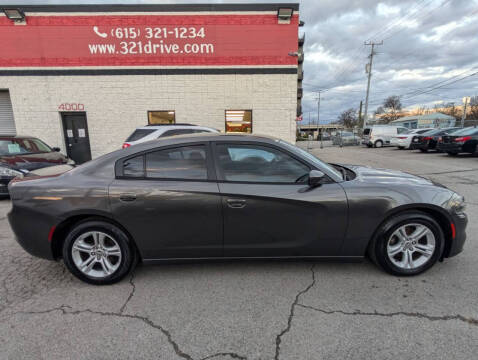 2015 Dodge Charger SE