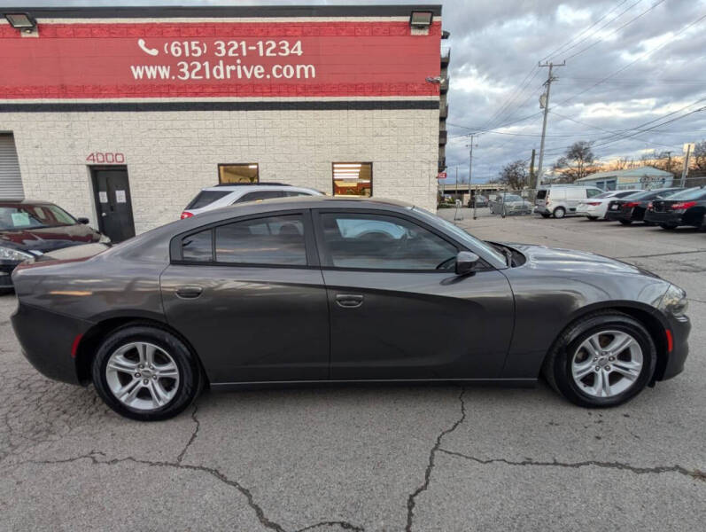 2015 Dodge Charger SE