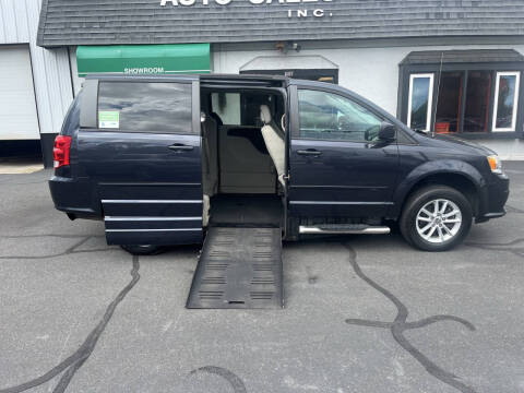 2013 Dodge Grand Caravan Wheelchair van