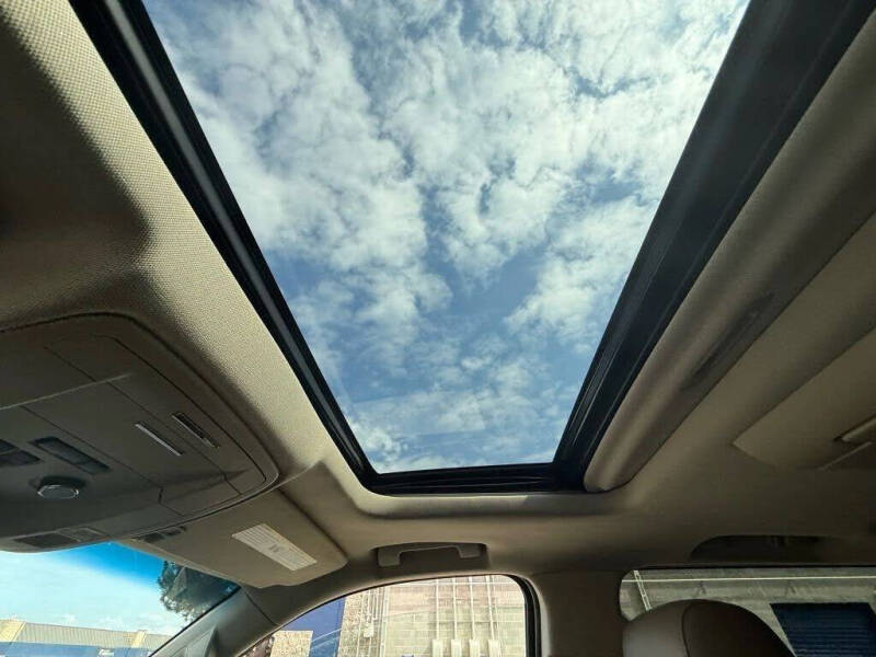 2020 GMC Yukon XL SLT