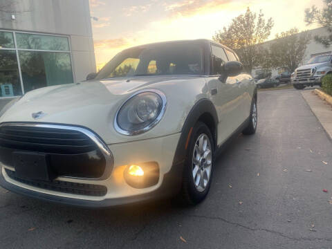 2017 MINI Clubman for sale at Super Bee Auto in Chantilly VA