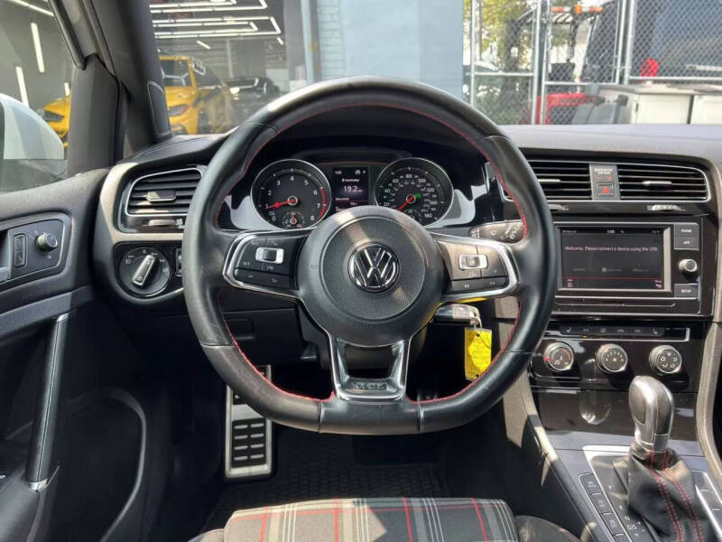 2018 Volkswagen Golf GTI