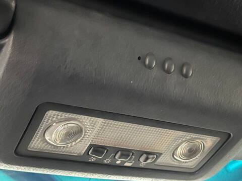 2005 Ford Thunderbird Deluxe