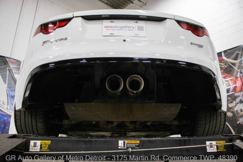 2018 Jaguar F-TYPE R-Dynamic