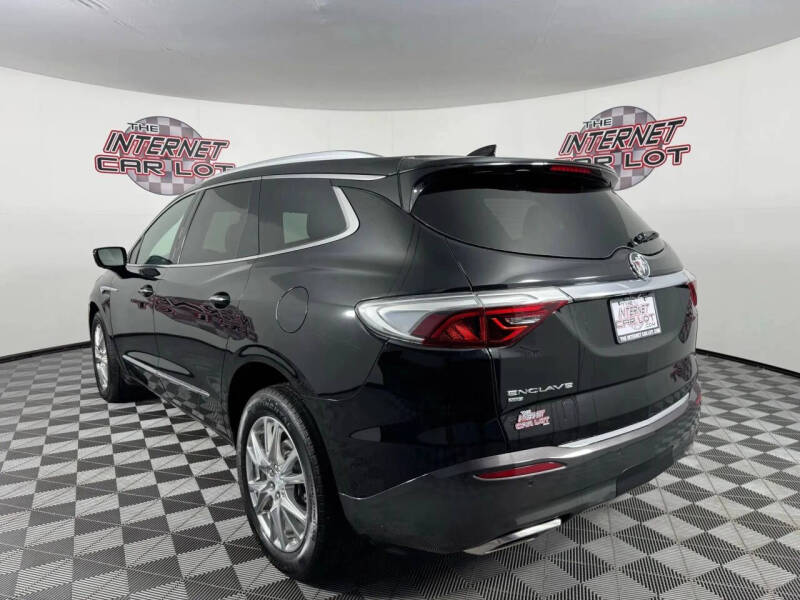 2022 Buick Enclave Premium