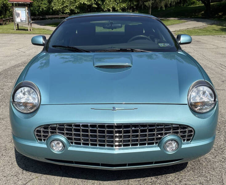 Used 2002 Ford Thunderbird Premium with VIN 1FAHP60A82Y111917 for sale in North Huntingdon, PA