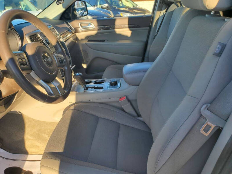 2011 Jeep Grand Cherokee Laredo