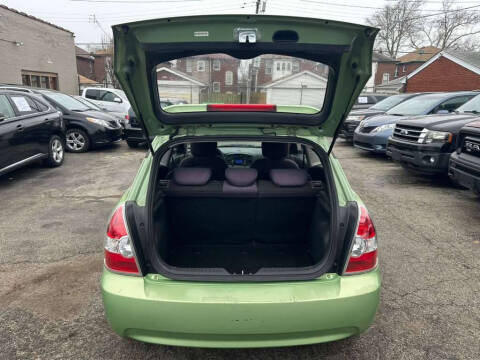 2010 Hyundai Accent Blue