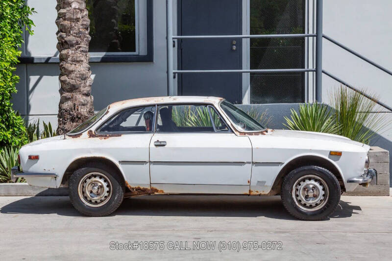1974 Alfa Romeo GTV6