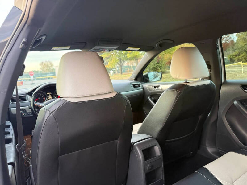 2016 Volkswagen Jetta 1.8T Sport