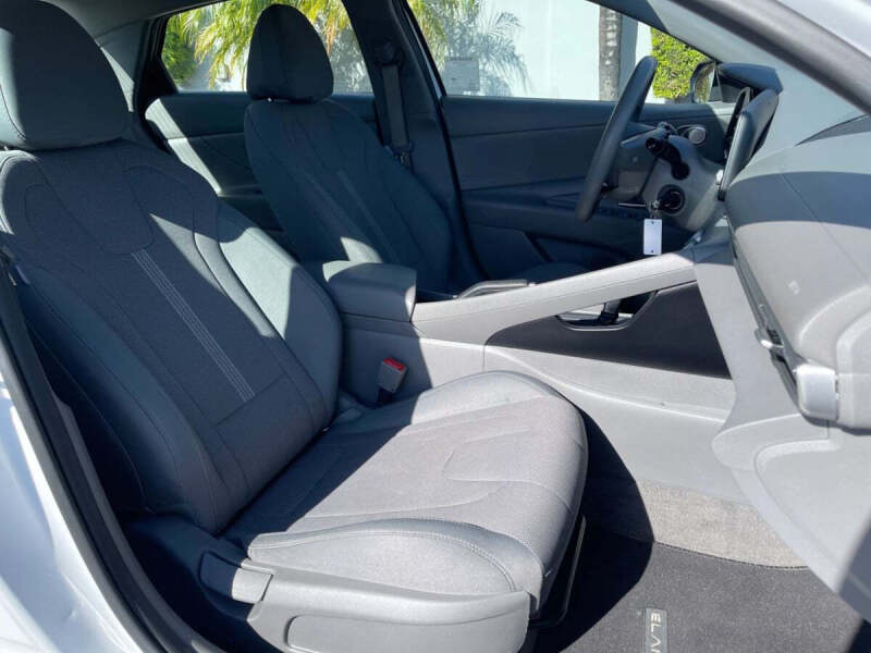 2022 Hyundai Elantra