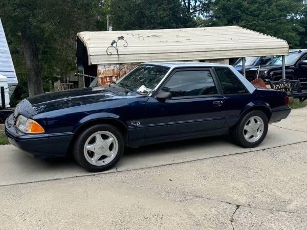 1992 Ford Mustang