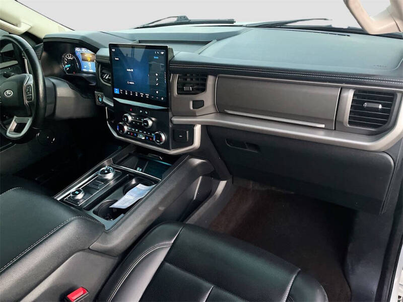 2022 Ford Expedition MAX XLT