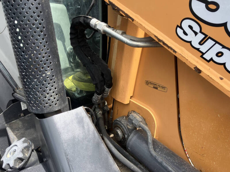 2017 Case IH  580SN