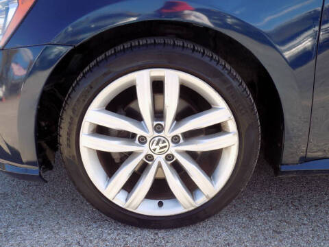 2019 Volkswagen Passat Wolfsburg